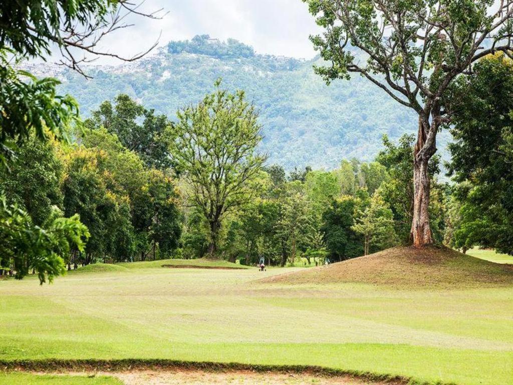 Aye Thar Yar Golf Resort Таунджи Екстер'єр фото